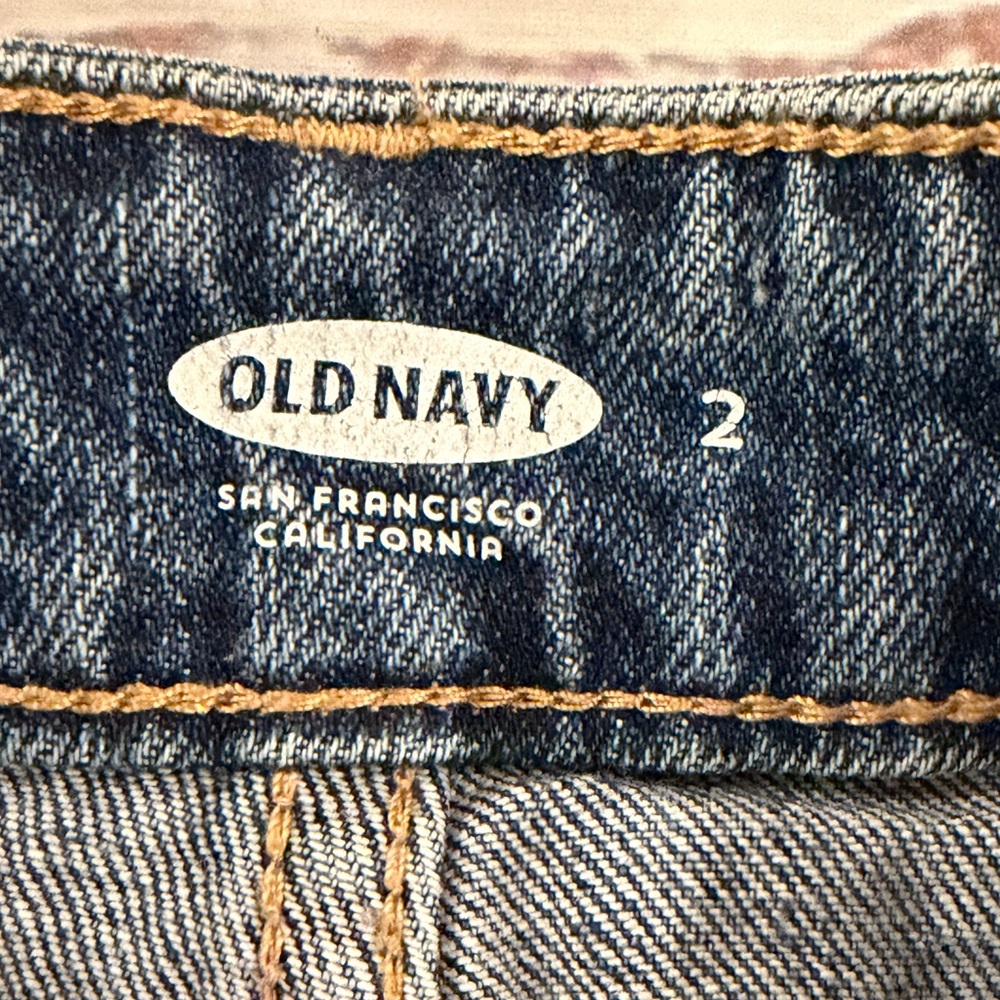 Y2K Old Navy Women’s Sz 2 Mini Skirt Denim Jean Paneled Front Raw Hem Distressed - Picture 4 of 6